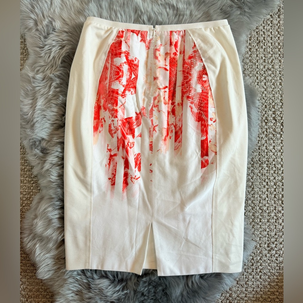 White pencil skirt